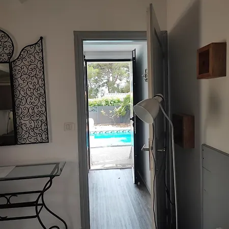 Guest house Avec Piscine